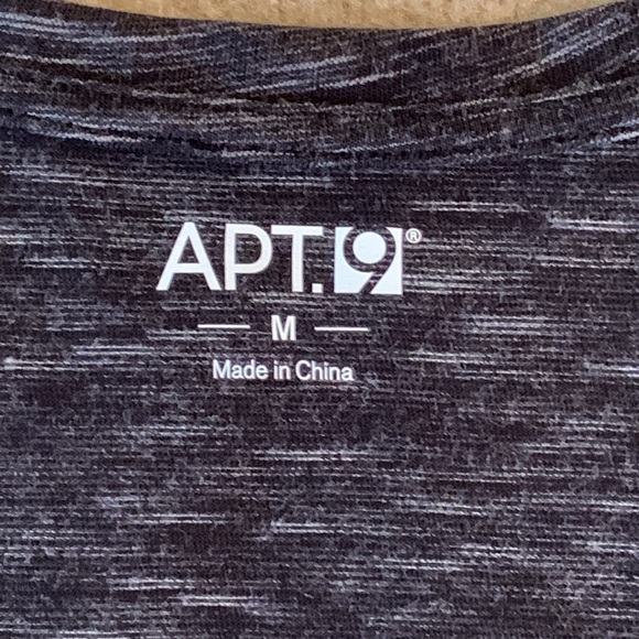 Shoe Addict Graphic T-shirt, Apt. 9, Size Medium - Picture 6 of 11